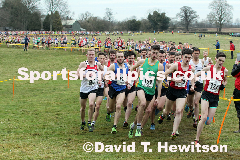 Senior mens Northern Cross Country Champs., Camp Hill Estate, Kirklington.  Photo: David T. Hewitson/Sports for All Pics